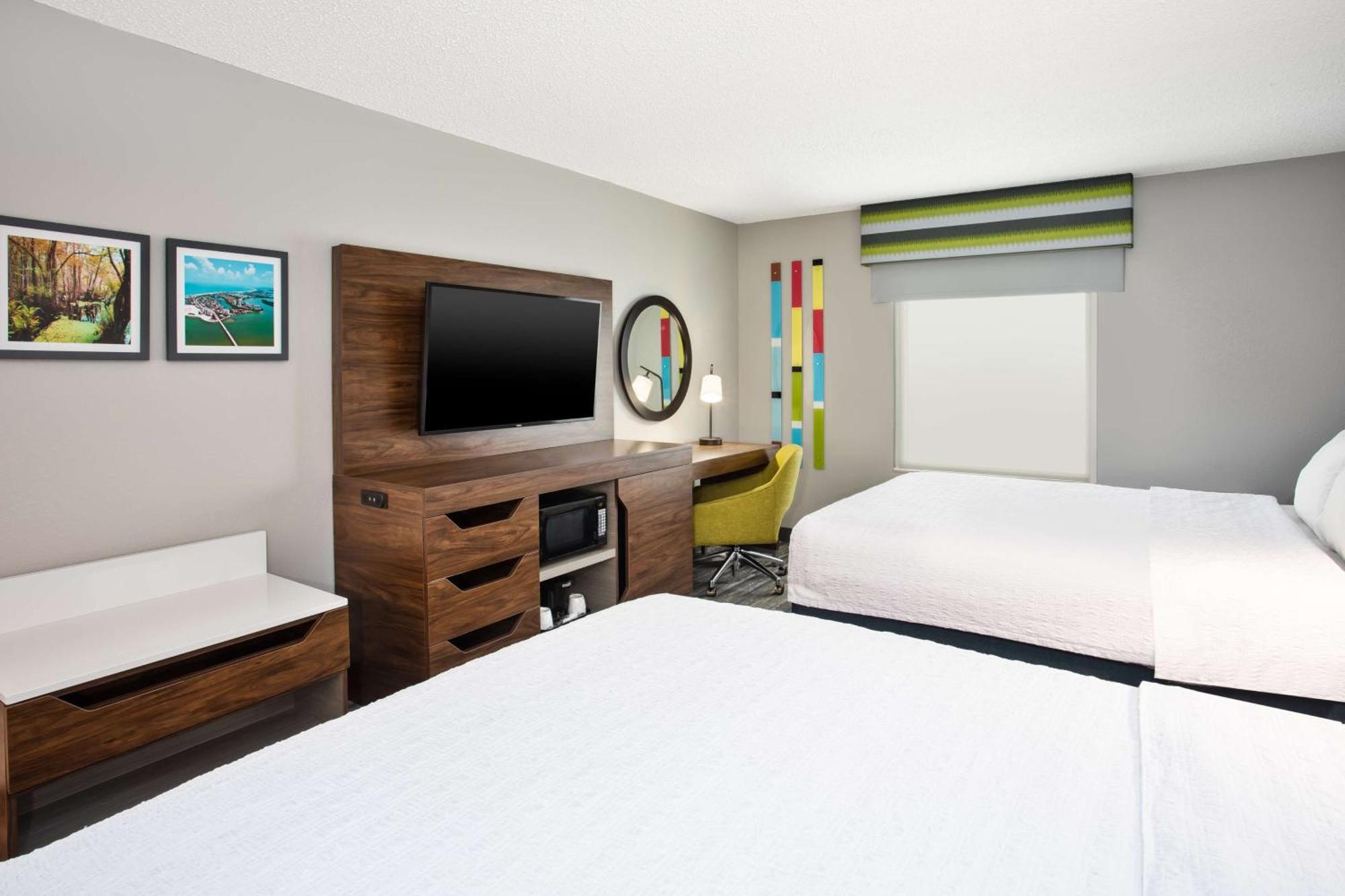Hampton Inn & Suites Cape Coral / Fort Myers Exterior photo